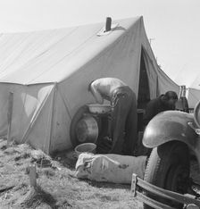 Living conditions for migrant potato pickers, Tulelake, Siskiyou County, California, 1939. Creator: Dorothea Lange