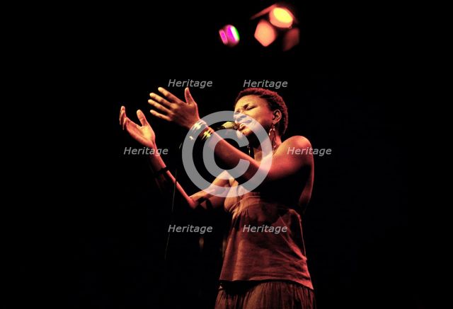 Lizz Wright, Brighton Pavilion, East Sussex, November 2005. Artist: Brian O'Connor.