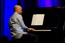 Liam Noble, Ropetackle Arts Centre, Shoreham, West Sussex, Jan 2016. Artist: Brian O'Connor