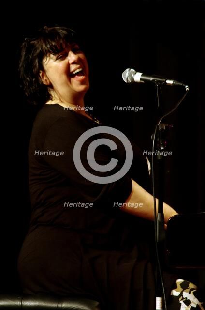 Liane Carroll, jazz musician, The Under Ground, Eastbourne, East Sussex.  Artist: Brian O'Connor