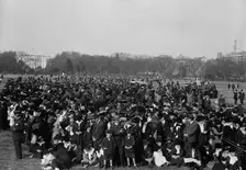 Liberty Loan Crowds, 1917. Creator: Harris & Ewing