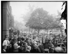 Liberty Loan group, Hotel Gordon, between 1910 and 1920. Creator: Harris & Ewing