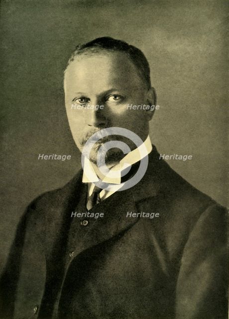'Lieut. General The Hon. J. C. Smuts', c1916, (c1920).  Creator: Elliott & Fry.