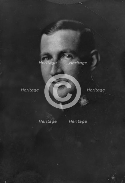 Lieutenant Bill Bailey, portrait photograph, 1917 Dec. 22. Creator: Arnold Genthe.