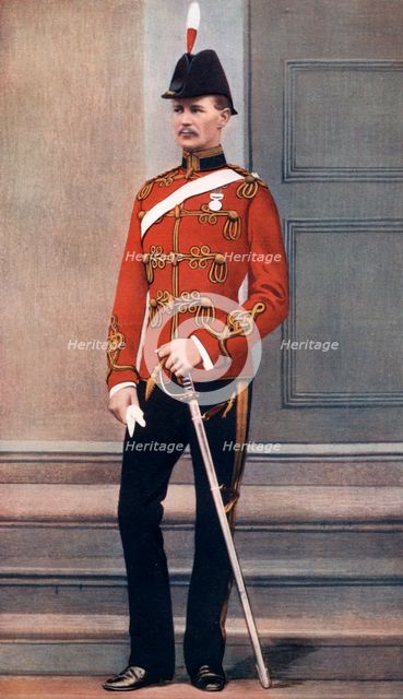 Lieutenant Frederick Hugh Sherston Roberts, British soldier, 1902.Artist: Lafayette