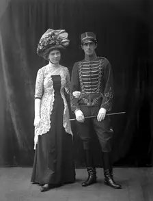 Lieutenant Frick and his lady, Landskrona, Sweden, 1910. Creator: Unknown