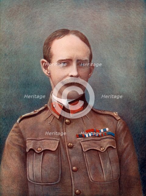 Lieutenant-General Ian Hamilton, commanding Mounted Infantry Division, South Africa Field Force, 190Artist: Navy & Army