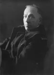 Lieutenant Reuterdahl, portrait photograph, 1918 Feb. 8. Creator: Arnold Genthe