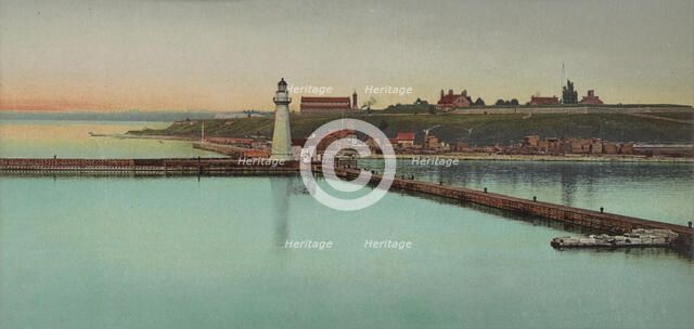 Light house and Fort Ontario, Oswego, ca 1900. Creator: Unknown.