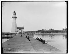 Light house and Fort Ontario, Oswego, N.Y., c1900. Creator: Unknown