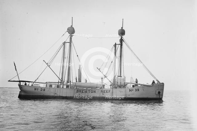 Light ship, 1914. Creator: Bain News Service.