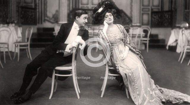 Lily Elsie and Joseph Coyne in The Merry Widow, 1907.Artist: Foulsham and Banfield