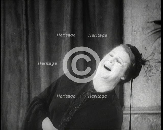 Lily Morris Singing 'Don't 'Ave Any More, Mrs Moore', 1920. Creator: British Pathe Ltd.