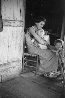 Lily Rogers Fields and children. Hale County, Alabama, 1936. Creator: Walker Evans