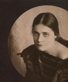 Lilya Brik, 1921
