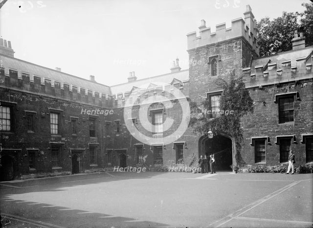 Lincoln College, Oxford University, Oxfordshire, c1860-c1922. Artist: Henry Taunt