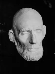 Lincoln Life Mask, between c1915 and c1920. Creator: Bain News Service