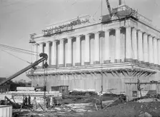 Lincoln Memorial - Under Construction, 1914. Creator: Harris & Ewing