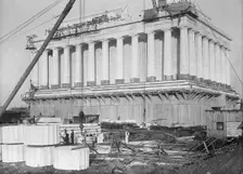 Lincoln Memorial - Under Construction, 1915. Creator: Harris & Ewing