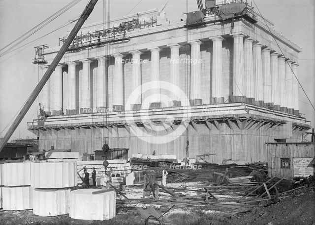 Lincoln Memorial - Under Construction, 1915. Creator: Harris & Ewing.