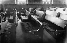 Lincoln pew, N.Y. Ave. church, Wash'n, 1913. Creator: Bain News Service