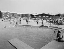 Linden Woods Swim Club, Howard Beach, 1959. Creator: Gottscho-Schleisner, Inc