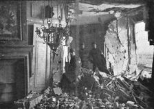 L'interieur de la maison de M Poincare, president de la Republique, a Sampigny 1914. Creator: Unknown