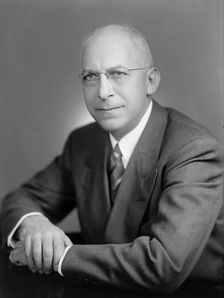 Linz, Bertram F. - Portrait, 1947. Creator: Harris & Ewing