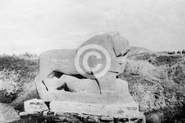 Lion of Babylon statue, Babylon, Babil, Mesopotamia, 1918. Artist: Unknown