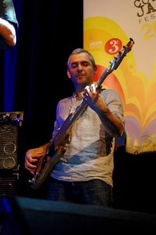 Liran Donin, Ropetackle Arts Centre, Shoreham, West Sussex, Jan 2016. Artist: Brian O'Connor