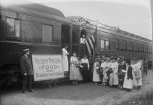 L.I.R.R. Food Train, 1918. Creator: Bain News Service