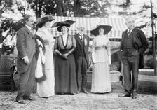 L.L. Bonheur; Mrs. Cochran [i.e., Cockran]; O. Straus & wife; Mrs. T. Roosevelt, Jr..., 1912. Creator: Bain News Service
