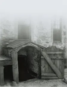 Lloyd House, Petersburg, Dinwiddie County, Virginia, 1933. Creator: Frances Benjamin Johnston