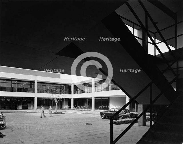 Lloyds Court, Secklow Gate, Central Milton Keynes, Buckinghamshire, 14/02/1977. Creator: John Laing plc.
