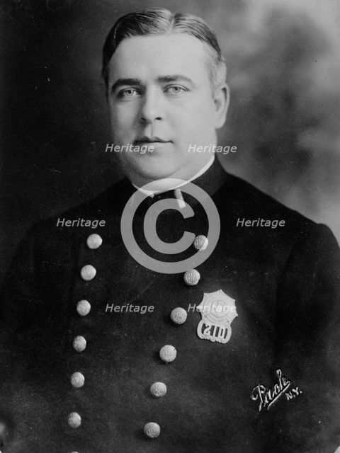 Lt. Robt. M. McNaught, between c1910 and c1915. Creators: Bain News Service, George Graham Bain.