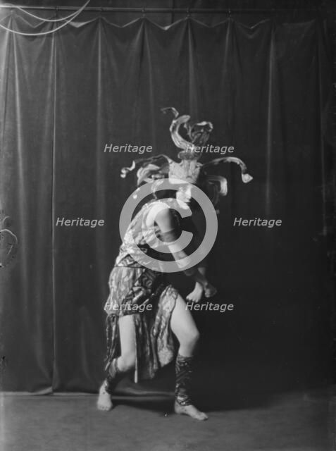 Lubovska, 1918 Jan. 17. Creator: Arnold Genthe.