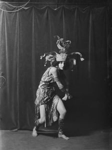 Lubovska, 1918 Jan. 17. Creator: Arnold Genthe