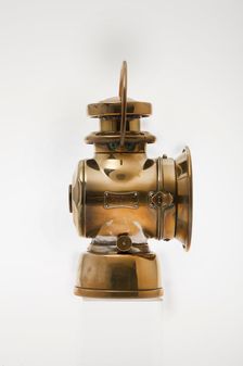 Lucas oil lamp from 1903 De Dion Bouton. Creator: Unknown