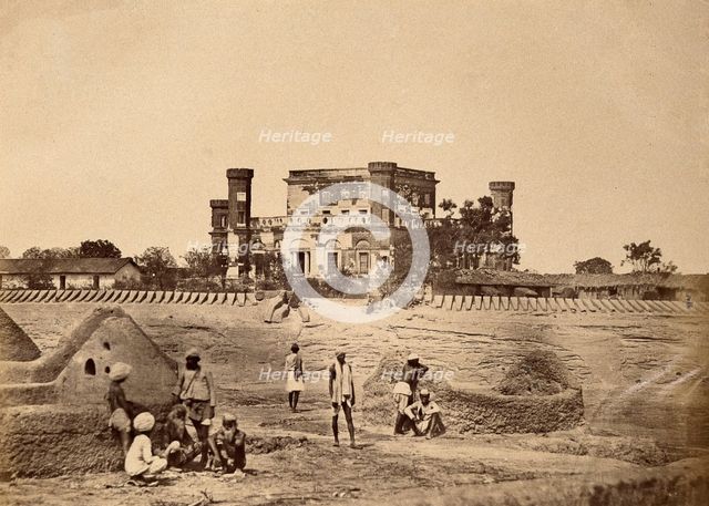 Lucknow, India: the military mess house surrounded by fortifications after the Indian..., c1858. Creator: Felice Beato.