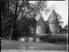 Luckhurst, Lower Road, Stone-cum-Ebony, Ashford, Kent, 1926. Creator: Katherine Jean Macfee