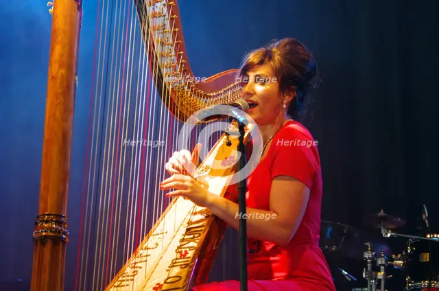 Lucinda Belle, Love Supreme Jazz Festival, Glynde, East Sussex, 2013. Artist: Brian O'Connor.