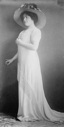 Lucille Marcel, 1910. Creator: Bain News Service