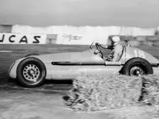 Luigi Villoresi winning the British Grand Prix, Silverstone, October 1948