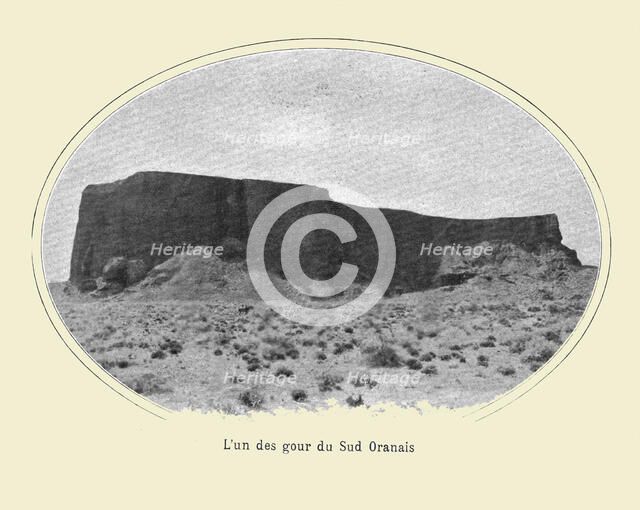 ''L'un des gour du Sud Oranais; Afrique du nord', 1914. Creator: Jules Gervais-Courtellemont.