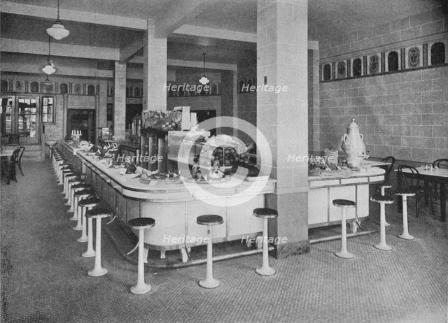 Lunch room, George Washington Hotel, Washington, Pennsylvania, 1923. Artist: Unknown.