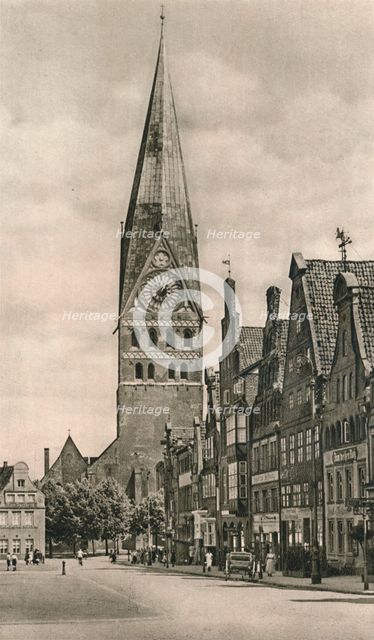'Luneburg Am Sand, 1931. Artist: Kurt Hielscher.