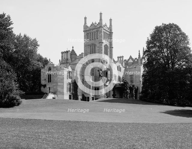 Lyndhurst, home of Mr[s.] [Hele]n Gould Shepard, Tarrytown, N.Y., c.between 1910 and 1920. Creator: Unknown.