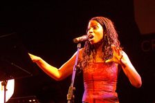 Lynieve Austin, jazz singer, Braithwaite Hall, Croydon, Surrey. Artist: Brian O'Connor