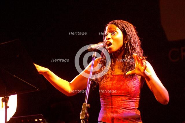 Lynieve Austin, jazz singer, Braithwaite Hall, Croydon, Surrey.  Artist: Brian O'Connor.