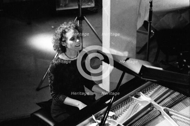 Lynne Arriale, Pizza Express, Maidstone, Kent, July 1985. Creator: Brian O'Connor.
